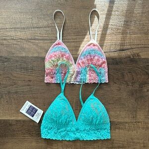 XXS triangle Bralette’s set of two NWT NWOT unworn set of two hanky panky lace